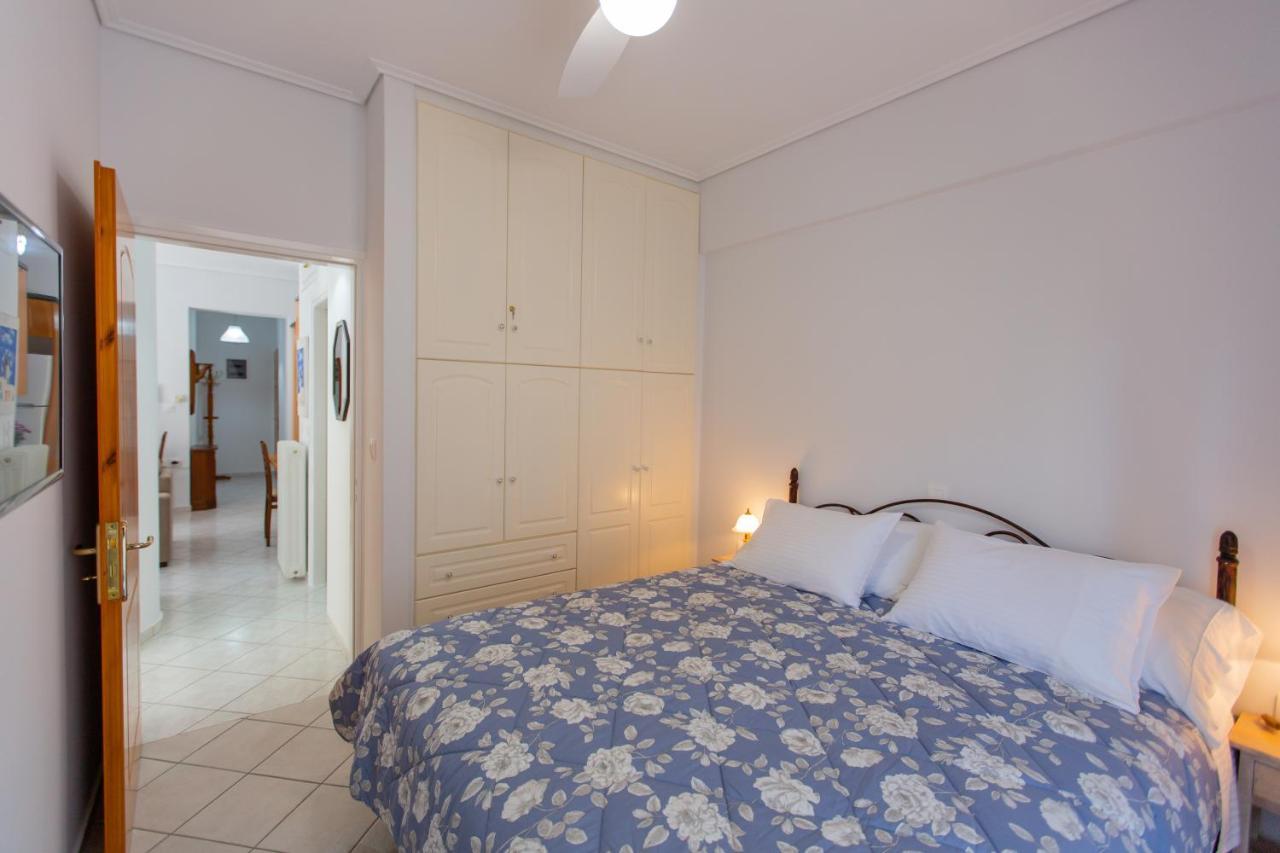 Poly'S Charming Home - City Center & Near The Beach 2Bedroom Apartment 나프팍토스 외부 사진